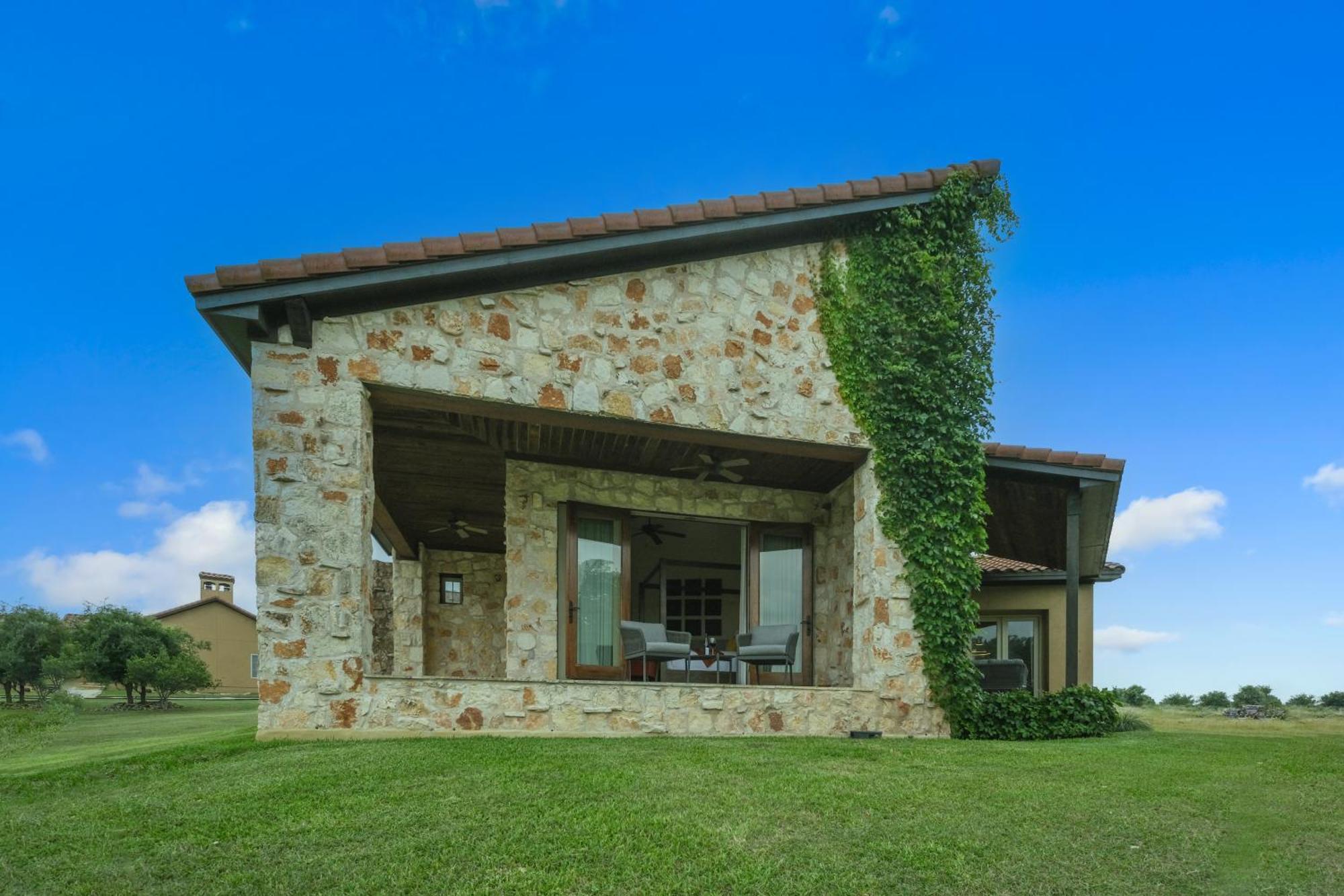The Vineyard At Florence Екстериор снимка